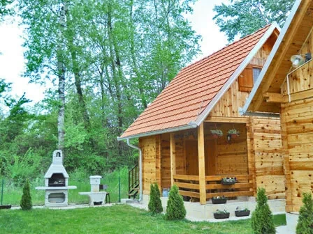 Apartmani Etno Brvnare