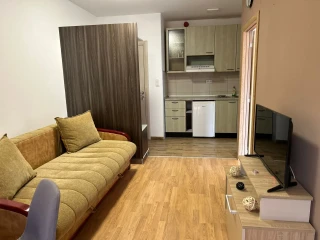Apartmani Aki